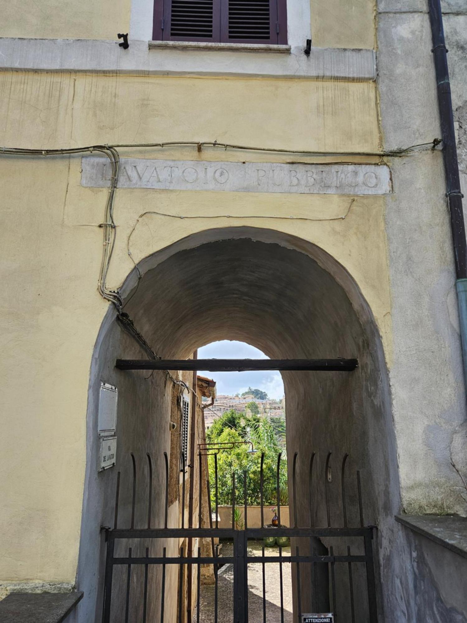 L' Antico Lavatoio Bed and Breakfast Rignano Flaminio Eksteriør billede